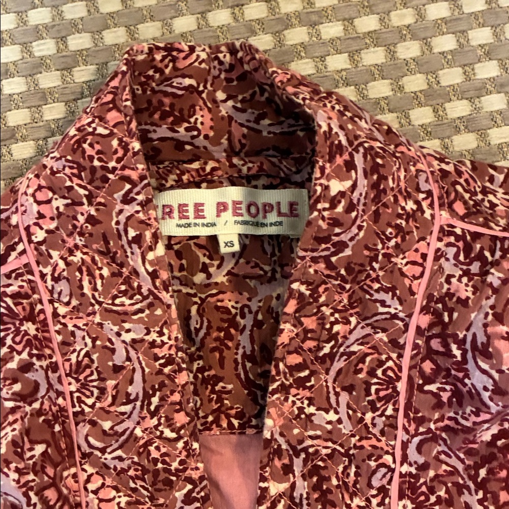 Free People floral jacket- so cute - Picture 5 of 7